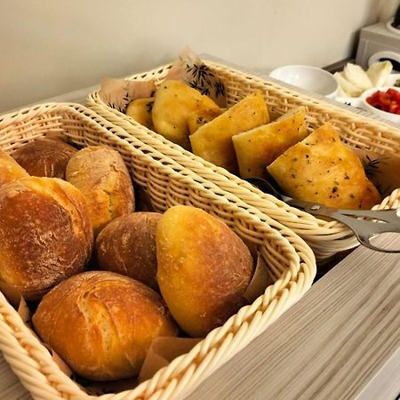 Antica Dimora Luxury Rooms Barletta Zewnętrze zdjęcie