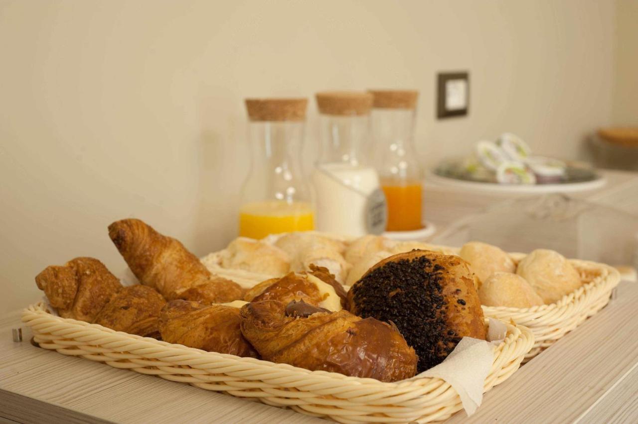 Antica Dimora Luxury Rooms Barletta Zewnętrze zdjęcie